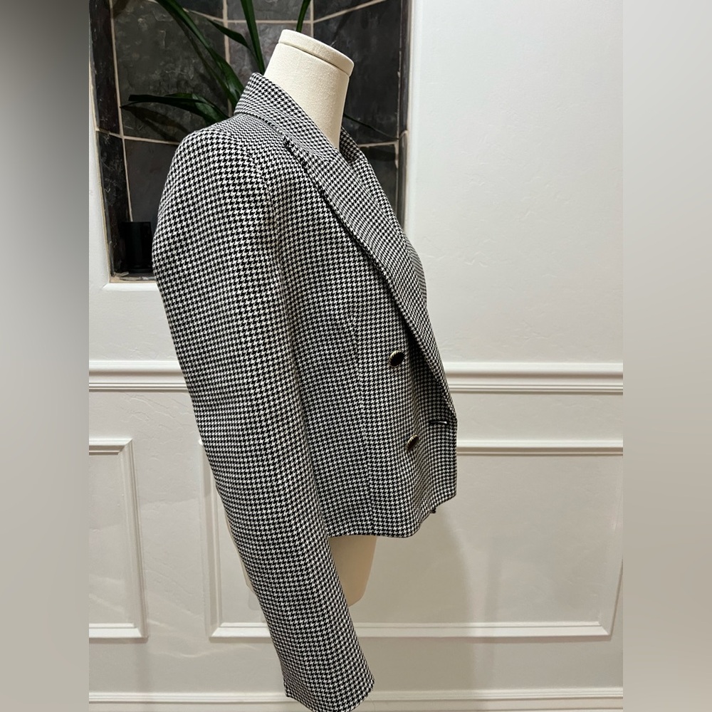 Zara Plaid Short Blazer Size Small - Picture 5 of 8